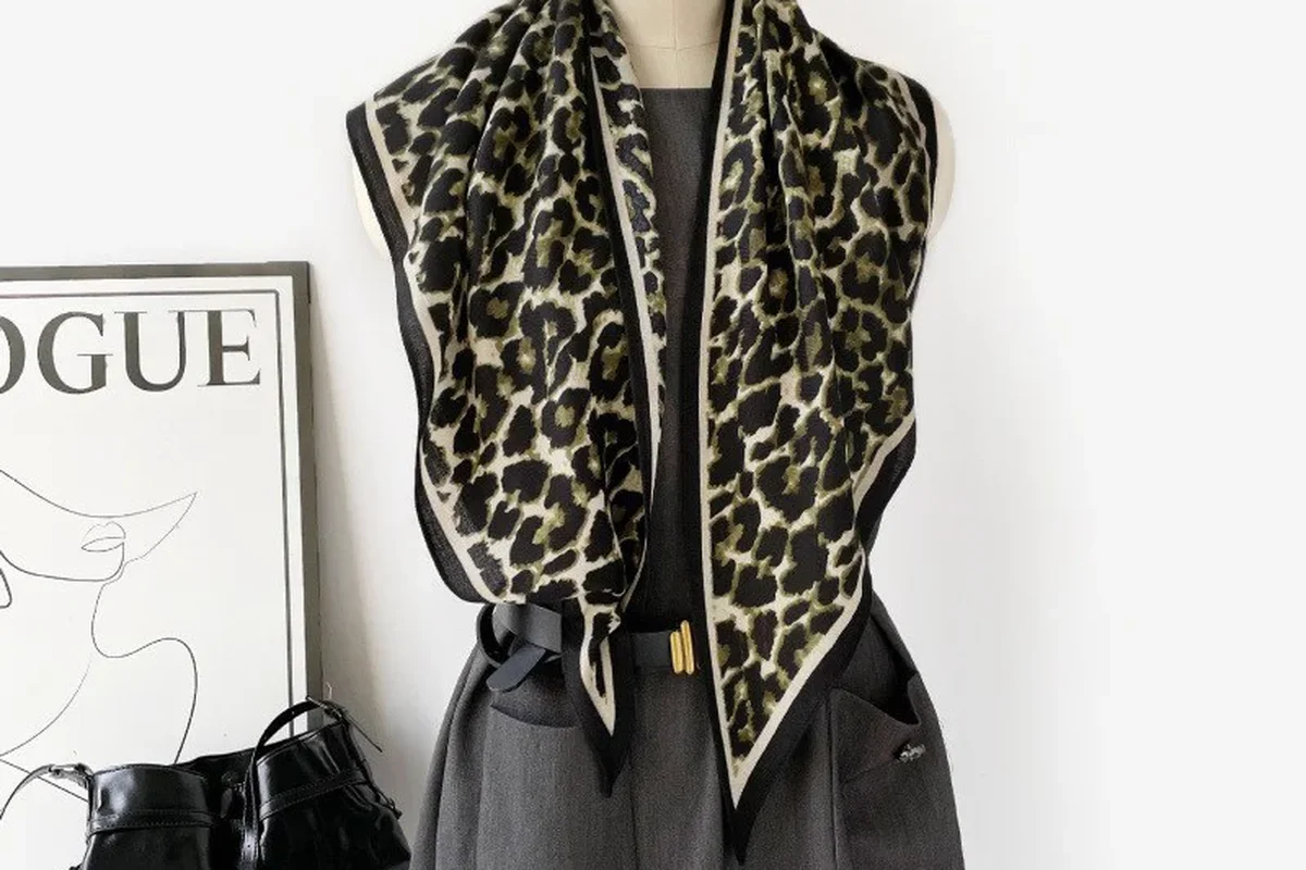 Custom logo silk scarf