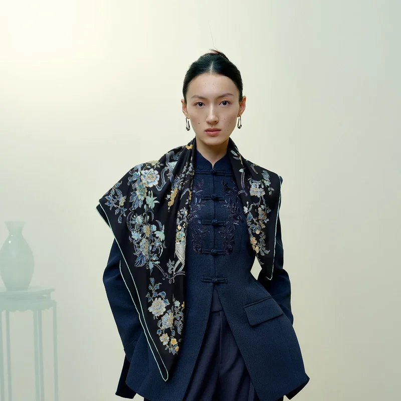 Silk twill scarf 1