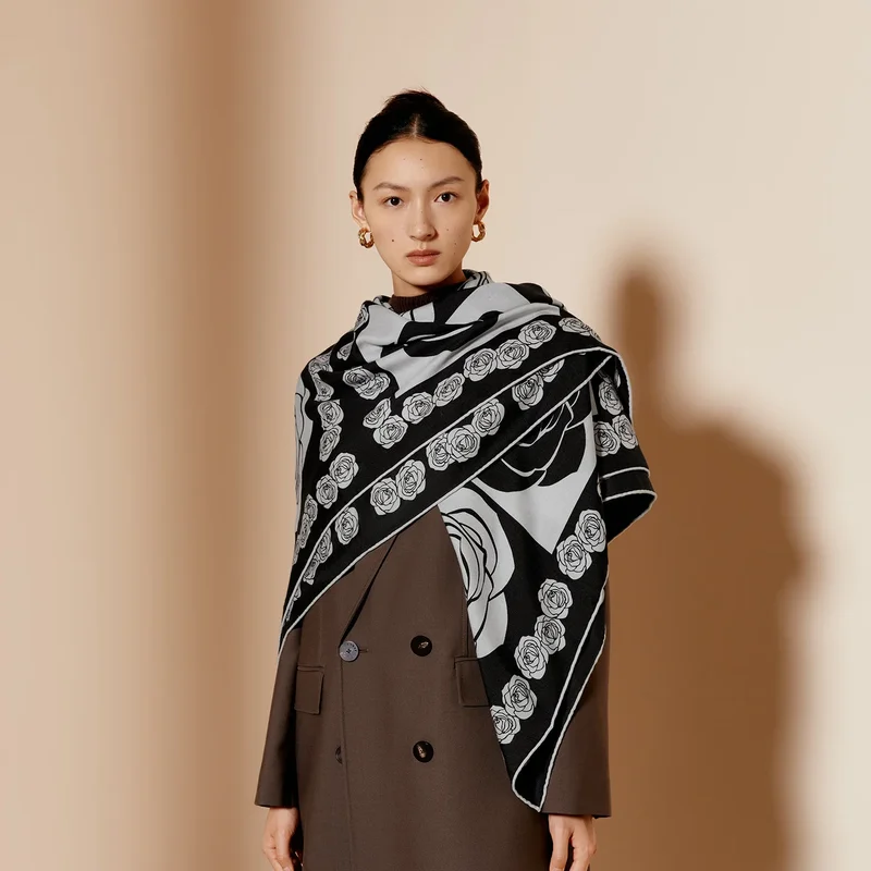 Hand rolled silk scarf 22