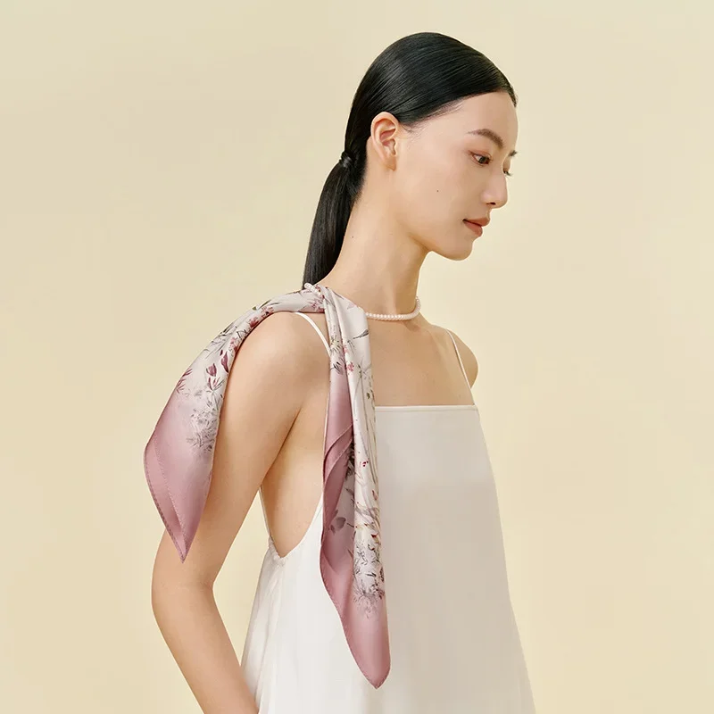Neck silk scarf 40