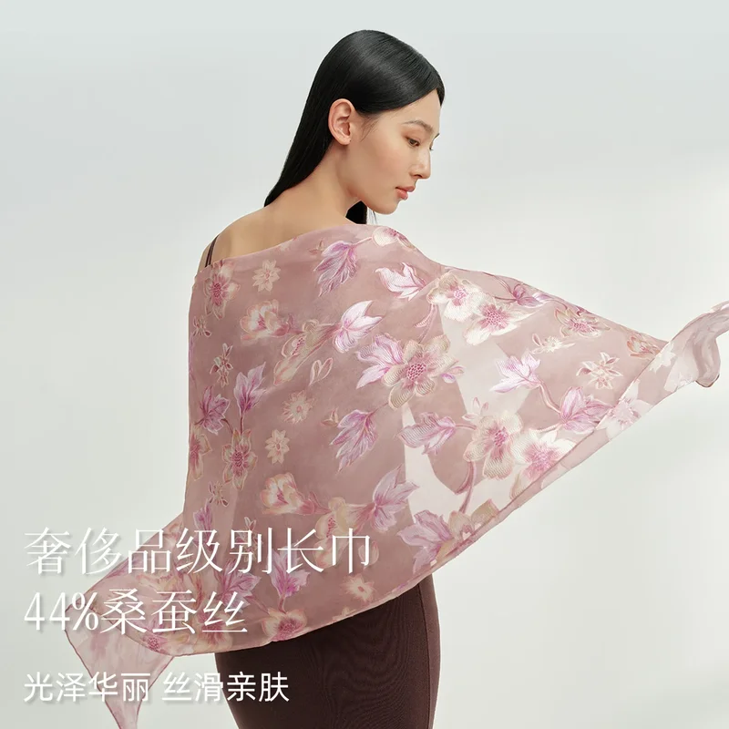 Neck silk scarf 55