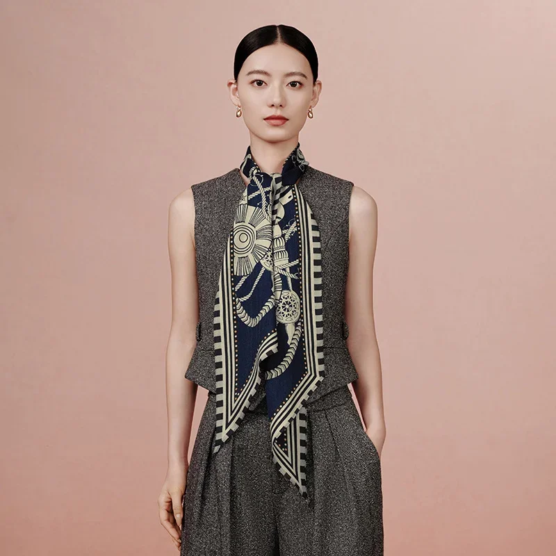 Fashion silk scarf 83